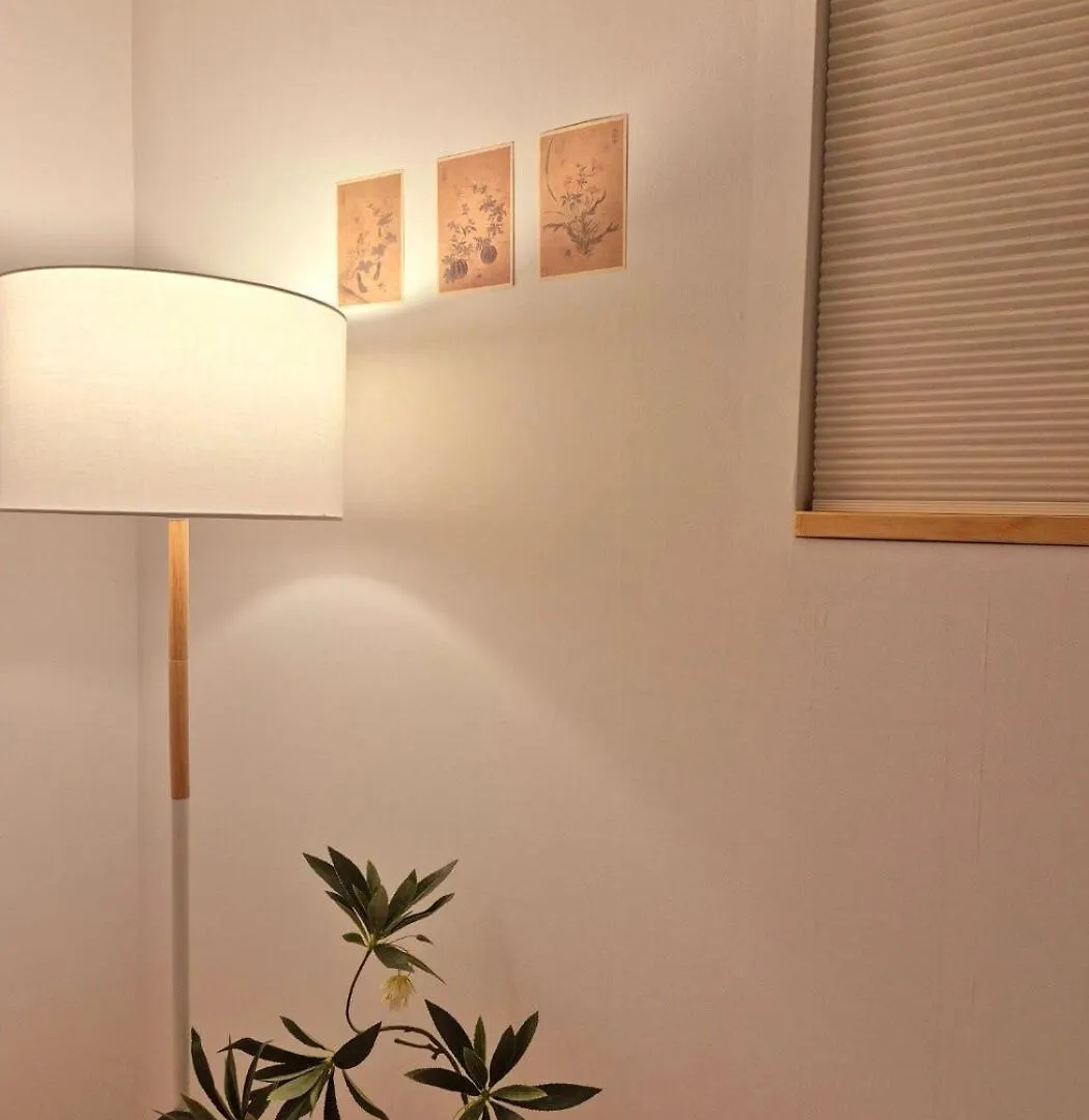 Villa Urban Corner Stay New Building 2 Rooms, 1 Living Room, 1 Kitchen # Seokchon Lake Cherry Blossom # Lotte World # Kspo Seoul